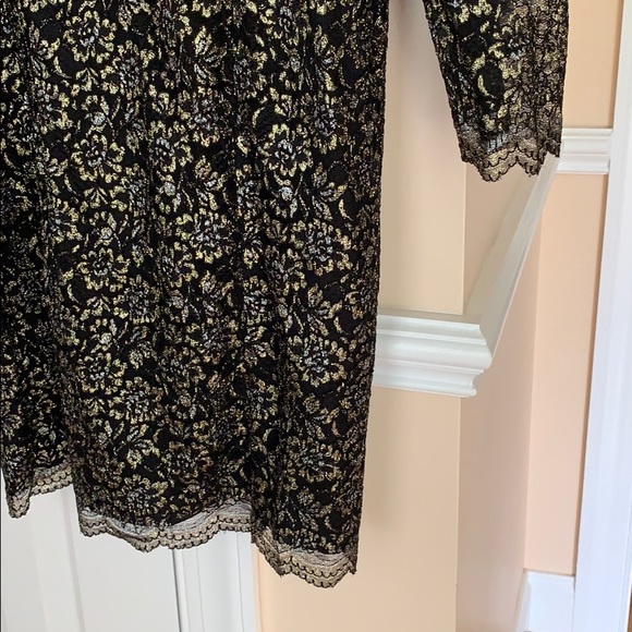 Black and Gold Laced Dress - Picture 4 of 4